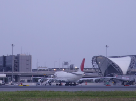 สายการบินประสานเสียงปิดประเทศพร้อมเจ็บแต่จบ!