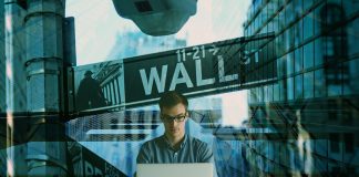 หลายรัฐทยอยปลดล็อกดาวน์ดันเปิดตลาด ดัชนีดาวโจนส์ เดินหน้าพุ่งต่อ