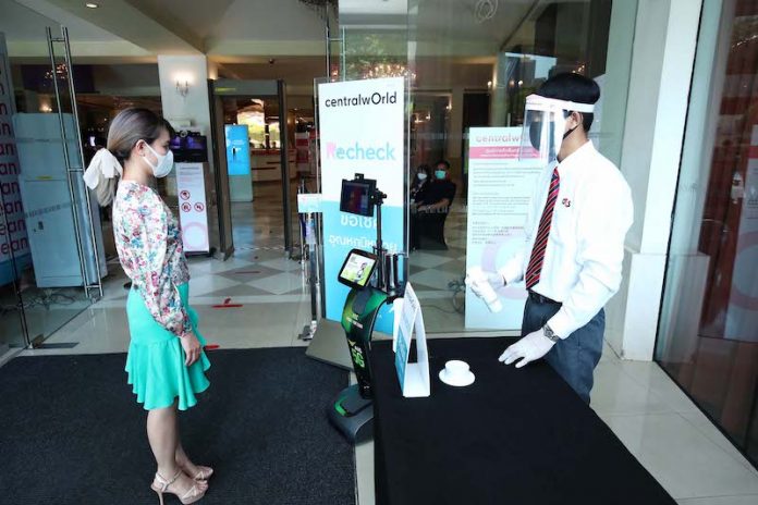 200516-Pic-05-AIS-ผนึก-CTW-ต้อนรับคนไทยกลับห้าง-จัดทัพ-5G-ร่วมสร้าง-NOW-Normal-รีเทล