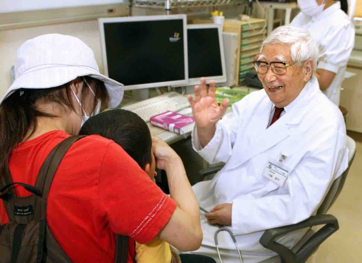 Asce+ hrlv. Mikamo japan doctor. Скрытый японский доктор. Японский доктор. Сигэаки хинохара долголетие.