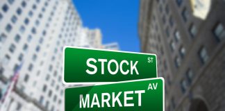 ดาวโจนส์ ขานรับข่าวความคืบหน้าวัคซีนต้านโควิด-19 ใกล้คลอด ดีดกว่า 290 จุด