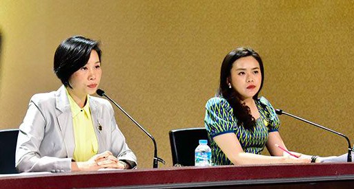 FF8E0B68-B457-41C4-BEB8-CA0B52126D7F