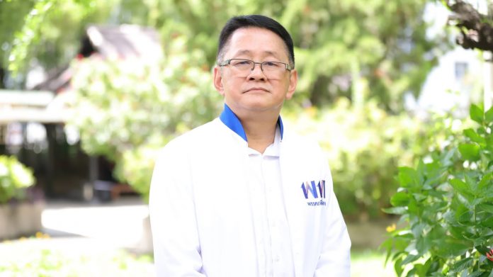 นายประเสริฐ จันทรรวงทอง