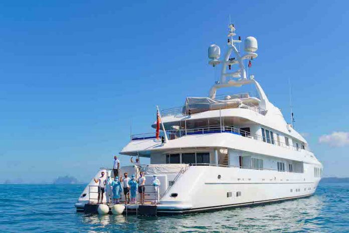 Pic 2 AIS digital yacht Quarantine