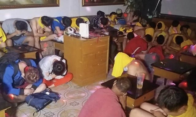 B768862D-E991-4329-A4C6-0AA01D25CEA3