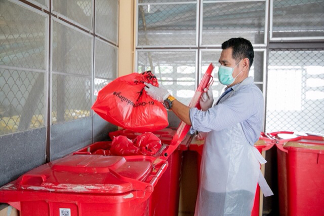 ACFB4A16-F405-4A51-9458-18754D7E368D