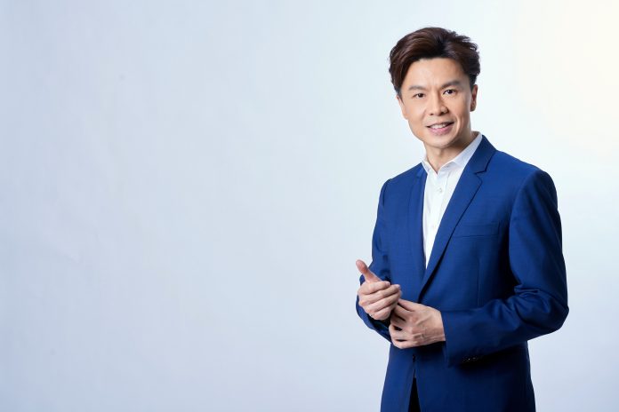 001.คุณขยล ตันติชาติวัฒน์ ประธานเจ้าหน้าที่สายงานการตลาด