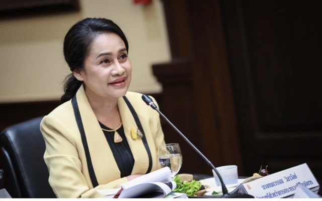 7E088D37-4D93-4CA1-9BD2-240D1D7E375C