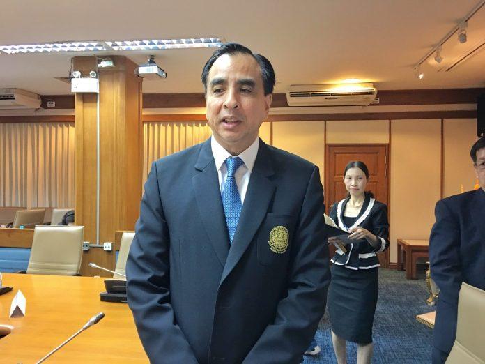 เดชาภิวัฒน์ ณ สงขลา