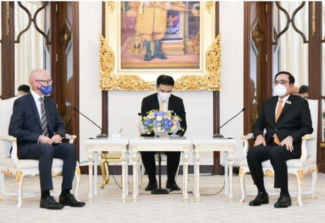 A20C38CD-5290-487B-A145-DA5DFE19515F