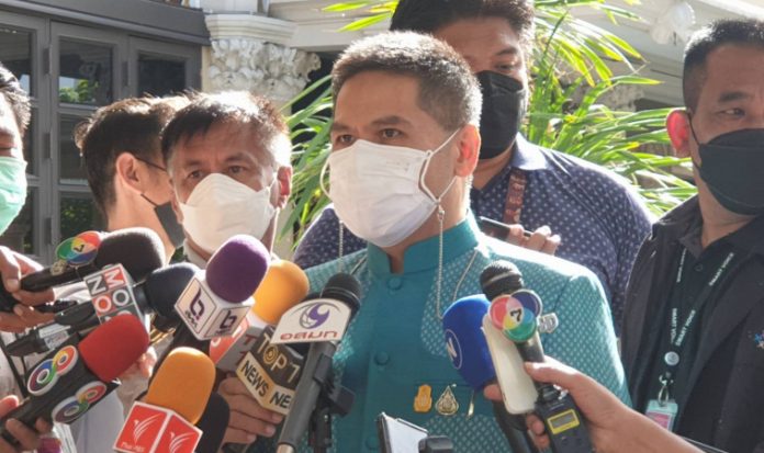 วราวุธ
