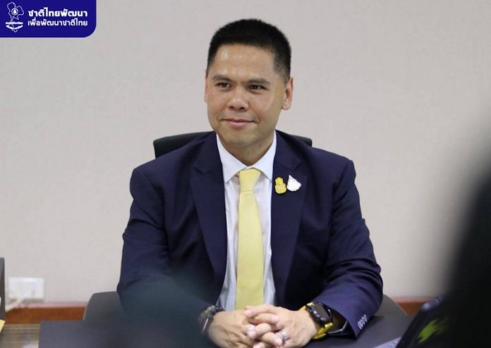 วราวุธ
