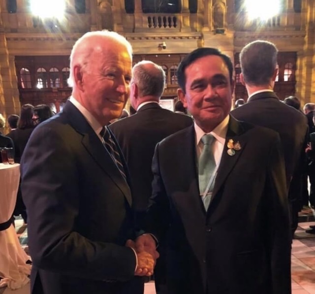 AE0AB0B7-FDBD-433C-8EB5-0713BC048AC7