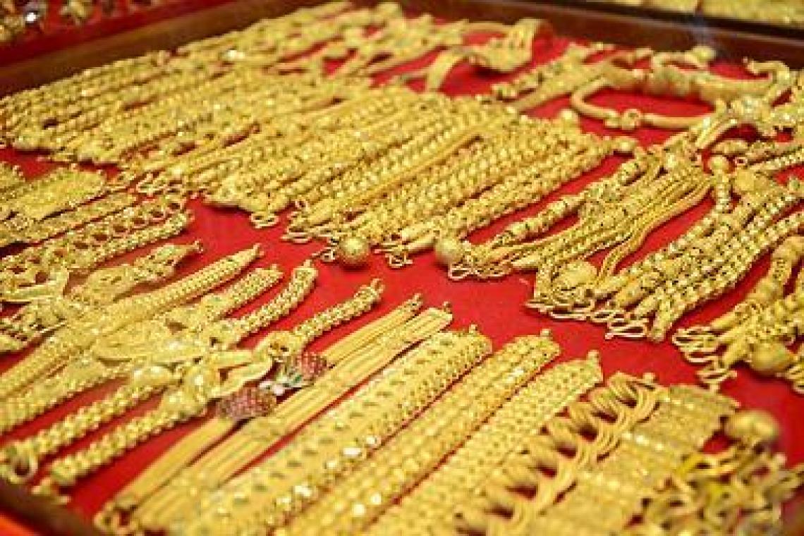 ทองคำเปิดตลาดราคาลดลง 250 บาท ทองรูปพรรณขายบาทละ 30,900 บาท - The  Journalist Club