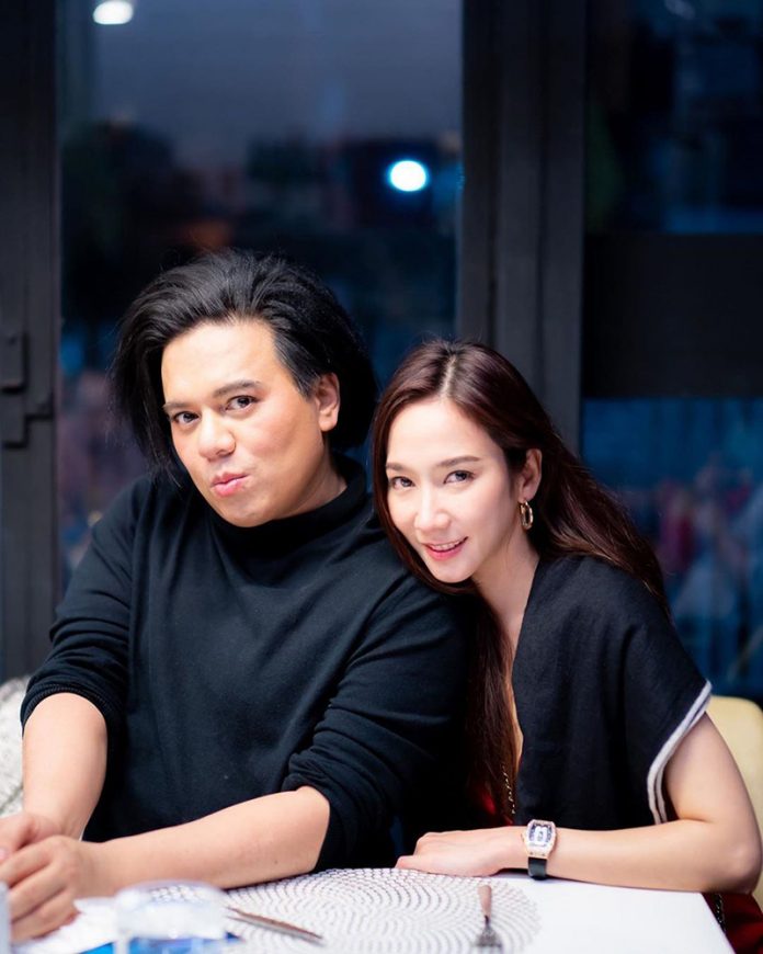 อั้ม เอ