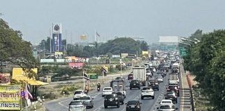 รถแน่นทุกช่องทาง! ประชาชนบนถนนสายเอเชียมุ่งหน้าไปจังหวัดภาคเหนือ