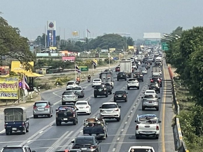 จราจร2-1024x768