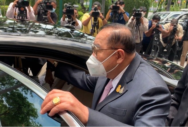 พล.อ.ประวิตร