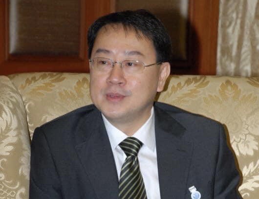 48E33B67-817C-4A36-9071-B87D4C627C1A