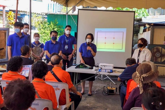 E63301F1-5B85-4FBC-B638-0982B93A2F2F