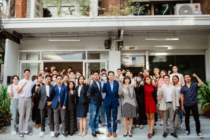 Creative Politics For Creative Thailand (2)