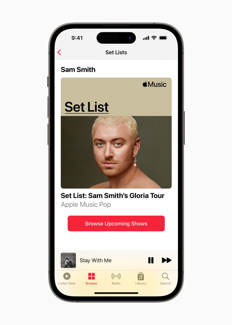 พื้นที่ Set List ของ Apple Music มาพร้อมกับ Set List ที่หลากหลายตามการทัวร์เล่นดนตรีของศิลปิน และความสามารถในการค้นหาโชว์ที่จะจัดขึ้นเร็วๆ นี้ได้โดยตรงจากแอป Music
