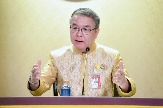 ชัย วัชรงค์