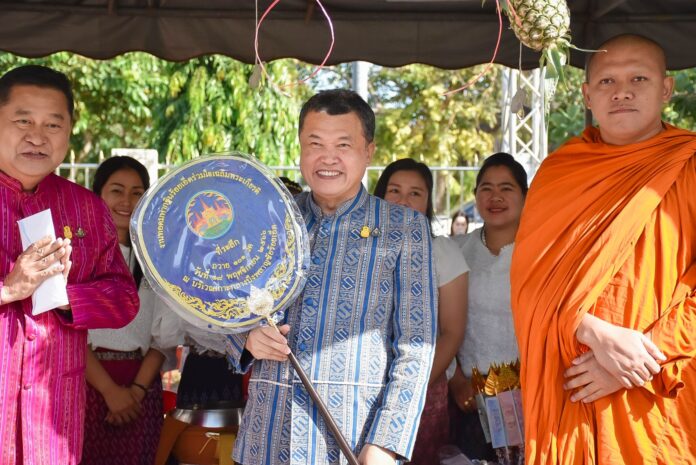 ปลัดมหาดไทย กฐิน3