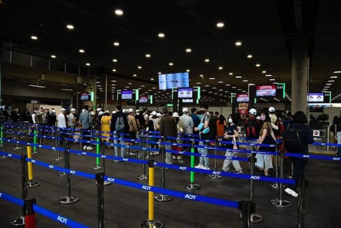 สนามบินขาเข้า