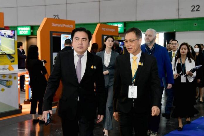สุรพงษ์