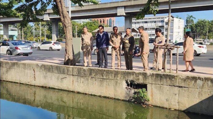 ถนนริมวิภา