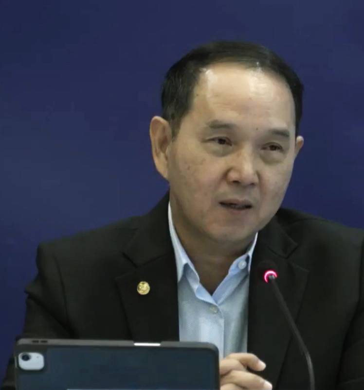 นายชาย เอี่ยมศิริ ประธานเจ้าหน้าที่บริหาร บริษัท การบินไทย จำกัด (มหาชน)