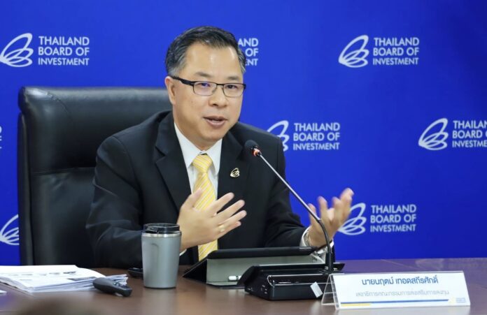 BOI has already approved more than 56,000 highly skilled foreign experts Narit Terdsatheerasakdi Secretary-General of BOI said has already approved more than 56,000 highly skilled foreign experts