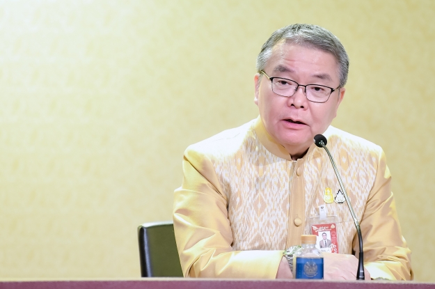 ชัย วัชรงค์ โฆษกประจำสำนักนายกรัฐมนตรี