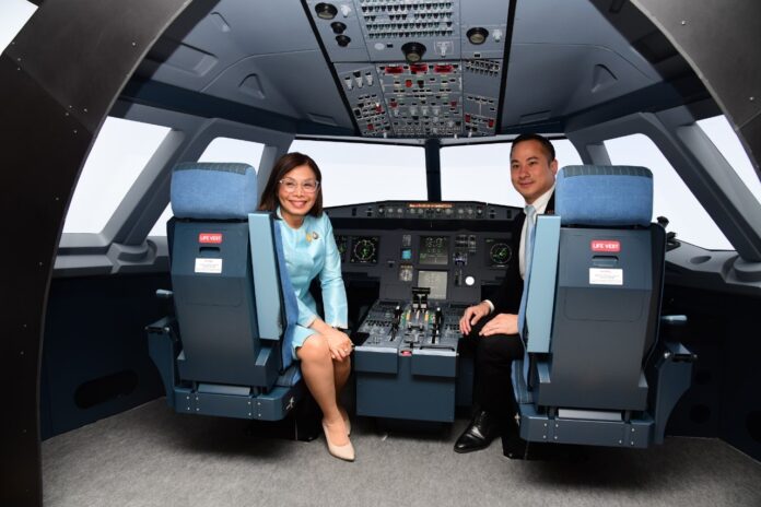 มนพร วิทยุการบิน มนพร นักบิน ศูนย์กลางการบินภูมิภาค