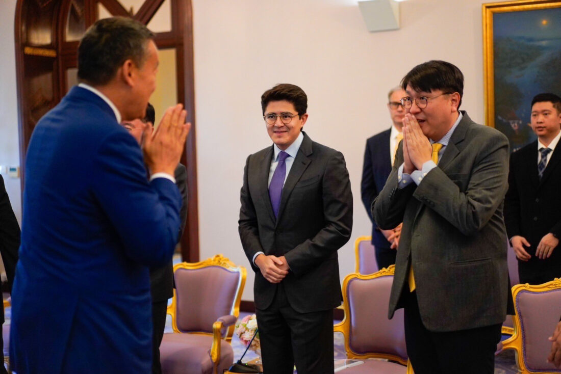 บริษัท แอสตร้าเซนเนก้า (ประเทศไทย) โรมัน รามอส โดยบริษัทฯ ยืนยันจะลงทุนในประเทศไทยกว่า 6.2 พันล้านบาท ภายใน 3 ปี