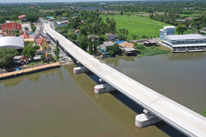 bridge สะพานข้ามแม่น้ำนครชัยศรี