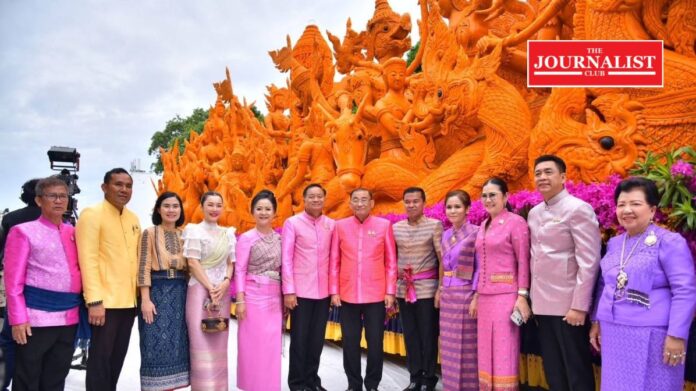 Candle procession ททท.แห่เทียนพรรษา