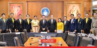 รมว.ท่องเที่ยว