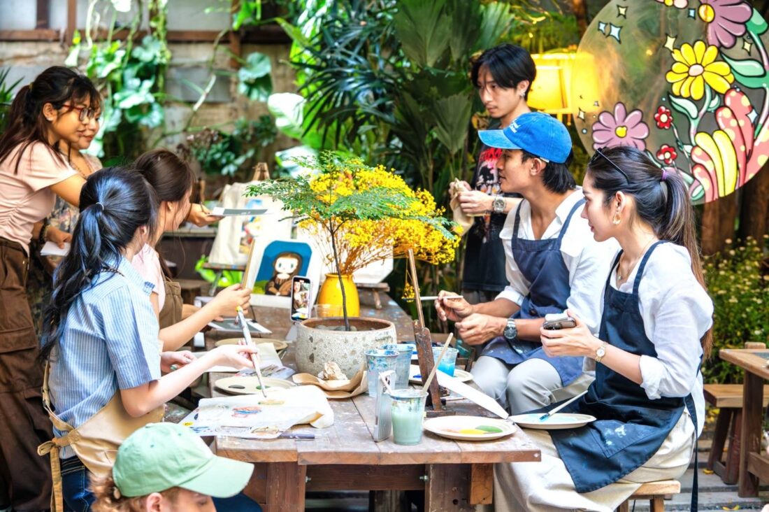 R FINDS โรงแรมเรเนซองส์ กรุงเทพฯ ราชประสงค์